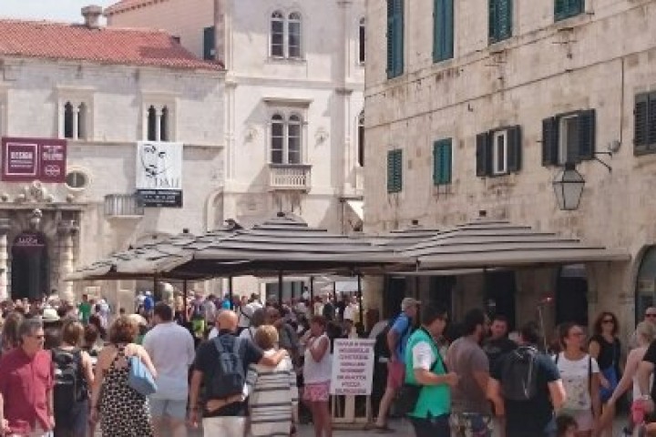 HUROM JUICE CAFE  CELE BAR STRADUN DUBROVNIK