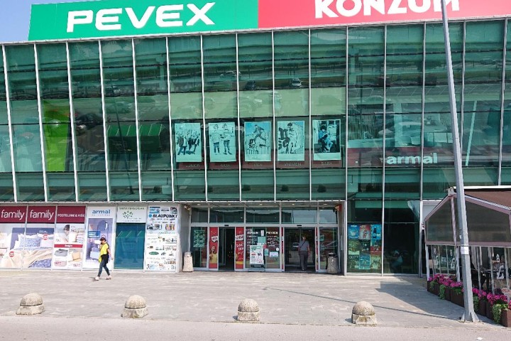 VERNON TRGOVINA  BLEIBURŠKIH ŽRTAVA 1945 BROJ 1 PRVI KAT U SAMOBORU MERKATOR PEVEX CENTAR
